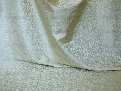 Duralee Silk Damask Foliage Berry Bush William Morris Willow Bough Silk Jarquard White Gold MSRP USD 200/Y