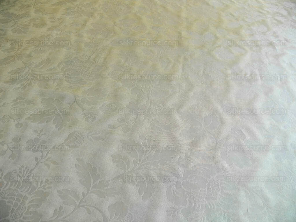 BY Yard Lee Jofa 100% Silk Embossed Organza Damask "Roxboro" Creamy Butter Ivory Sheer MSRP USD 160/Y