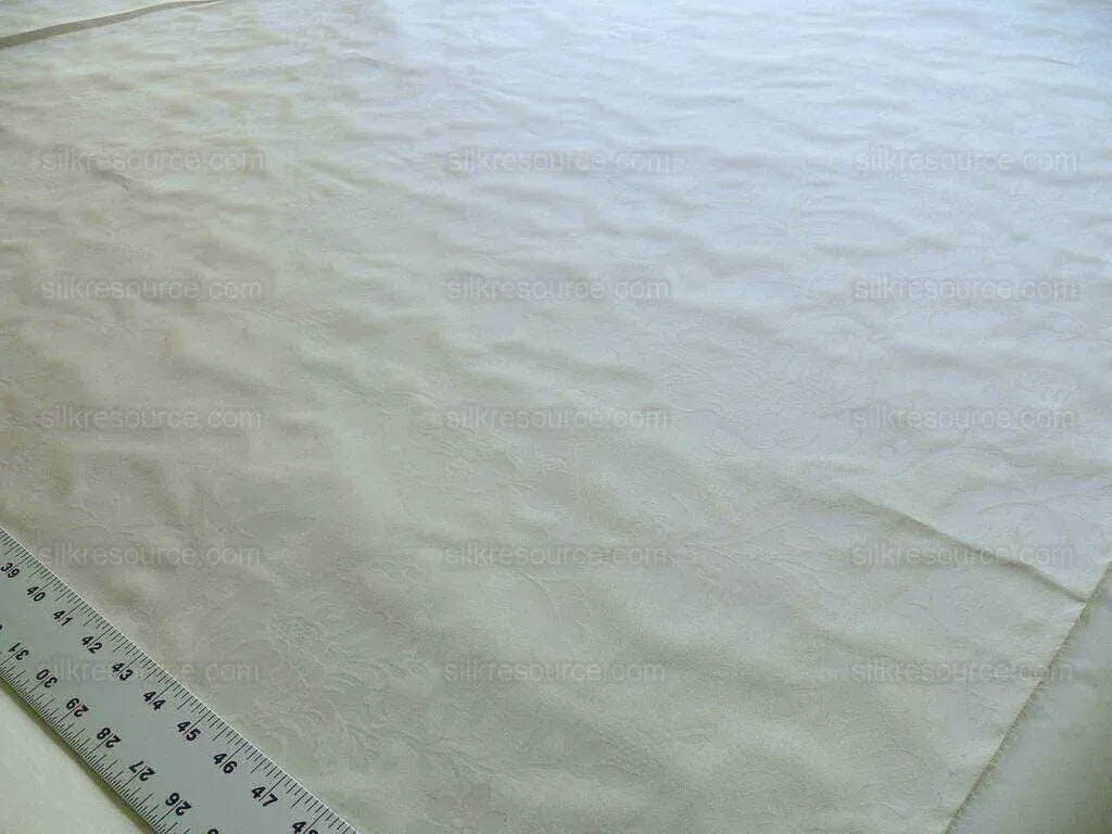 BY Yard Lee Jofa 100% Silk Embossed Organza Damask "Roxboro" Creamy Butter Ivory Sheer MSRP USD 160/Y
