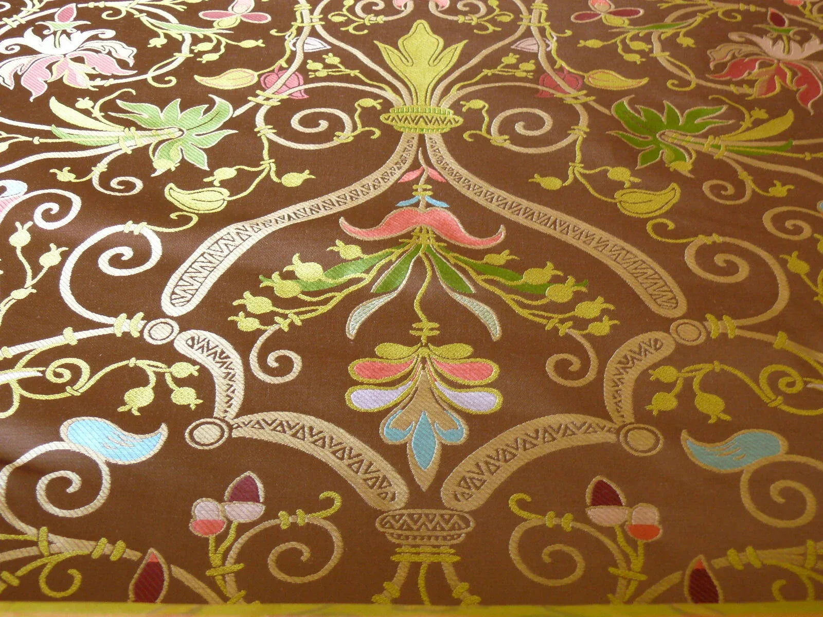 CLARENCE HOUSE AUDREY SILK LAMPAS FAIRY TALE  MSRP$750/Y!