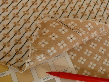 Scalamandre Trellis Jarquard White Burlap Tan Small Scale Daisy Four-leaf Clover Transitional, Width 50" wide (Not 54")