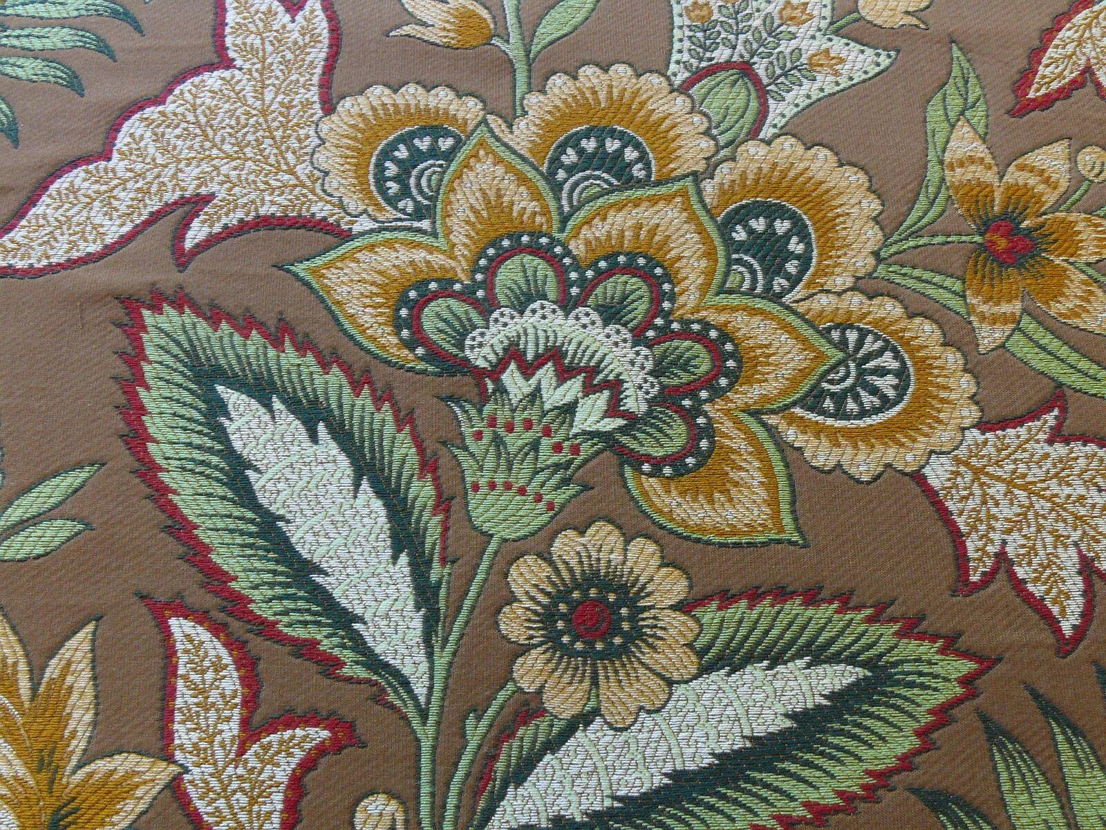 SCALAMANDRE TULLAMORE LAMPAS BROWN GOLD GREEN JACOBEAN FLOWER BT
