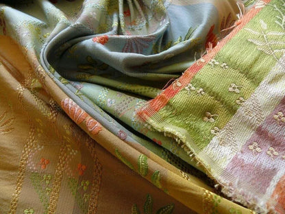 2.75y Scalamandre French Lace Flower Lampas Pink Blue Orange#16 MSRP USD 600+Y