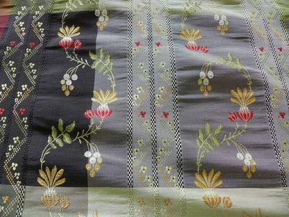 2.75y Scalamandre French Lace Flower Lampas Pink Black Orange#14