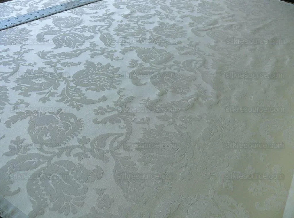 Clarence House Florent Italian Cotton Damask Pomegranate Ivory White MSRP USD 220/Y