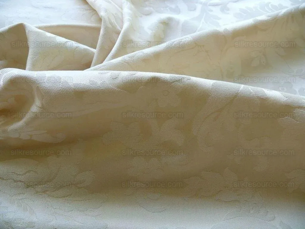 Clarence House Florent Italian Cotton Damask Pomegranate Ivory White MSRP USD 220/Y