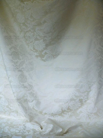 Clarence House Florent Italian Cotton Damask Pomegranate Ivory White MSRP USD 220/Y