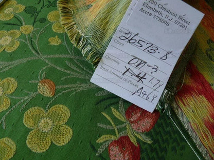 Bty Scalamandre Fraise Du Printemps Strawberry Classic Lampas Rich Green Rp$399/y