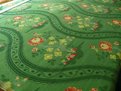 Bty Scalamandre Fraise Du Printemps Strawberry Classic Lampas Rich Green Rp$399/y