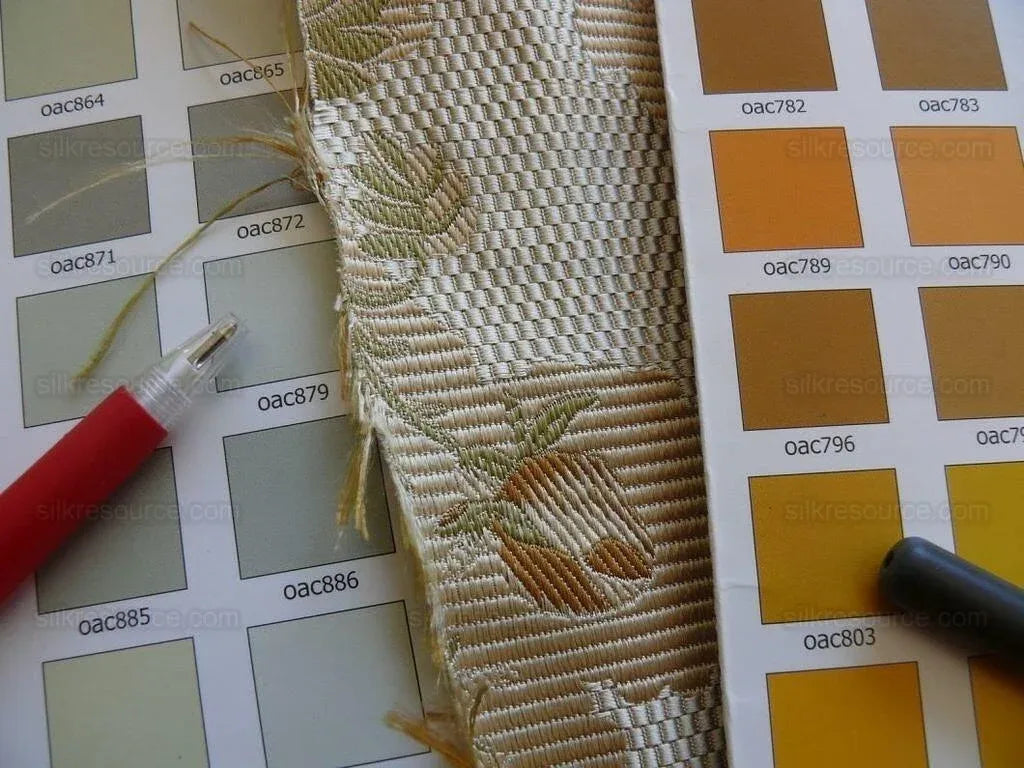 Scalamandre 100% Silk Lampas Lorraine Lace Flower Garland Red Green Gold on Cream White Heavy!