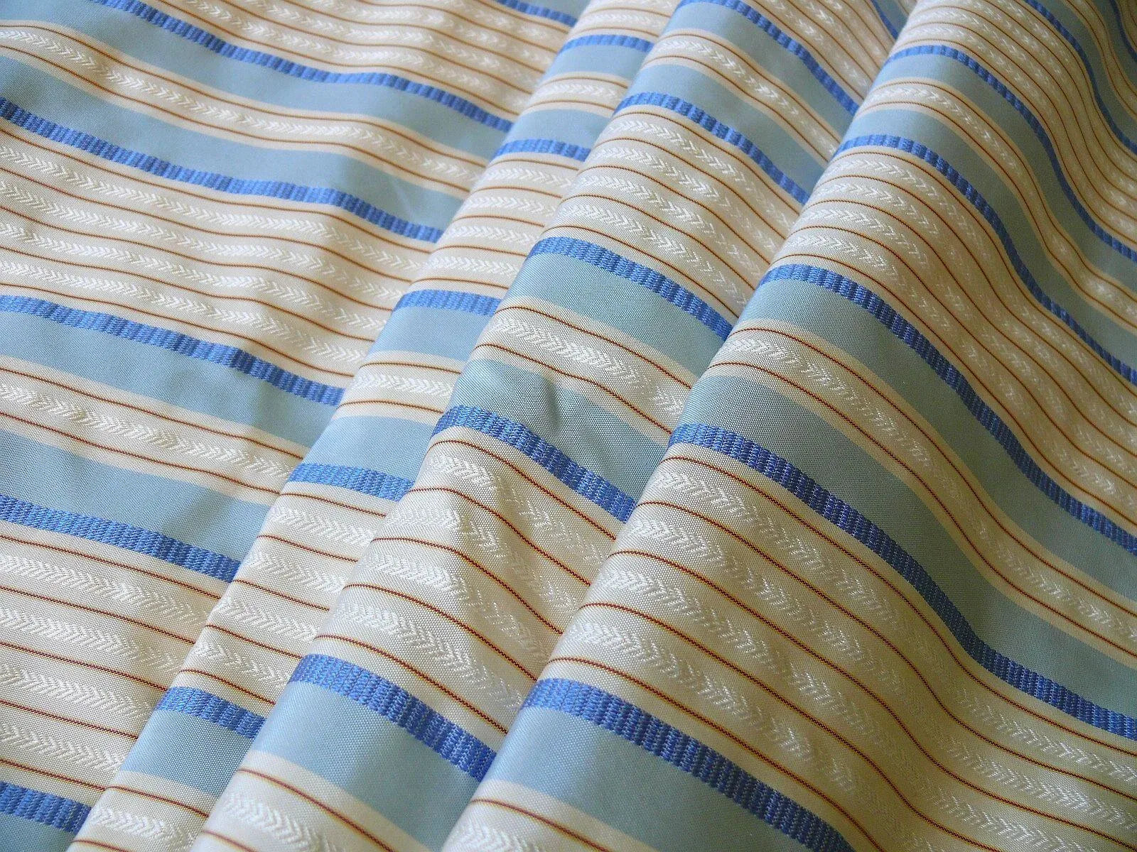 SCALAMANDRE MANCHESTER STRIPE 100% SILK BLUE WHITE RUST 10.75YD