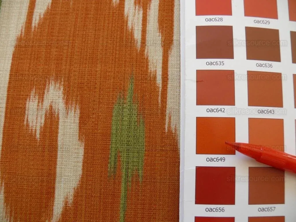 By Yd Clarence House Grand Pamir Ikat Linen Rust &amp; Fern Green MSRP USD 370/yard