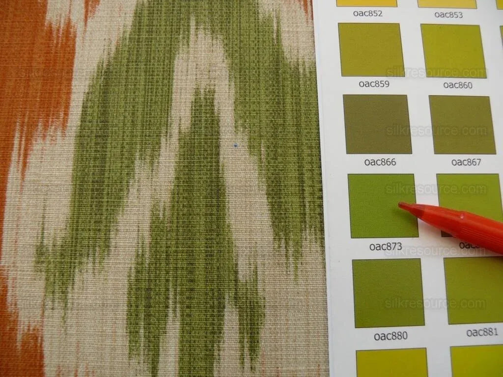 By Yd Clarence House Grand Pamir Ikat Linen Rust &amp; Fern Green MSRP USD 370/yard