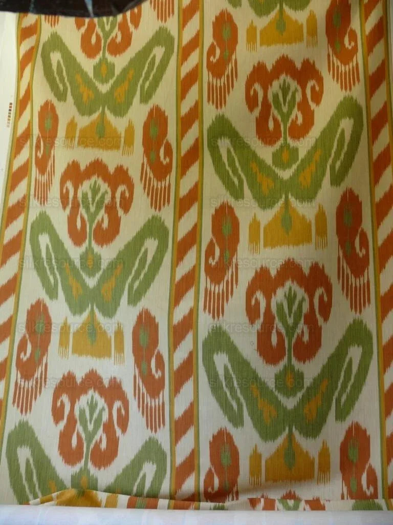 By Yd Clarence House Grand Pamir Ikat Linen Rust &amp; Fern Green MSRP USD 370/yard