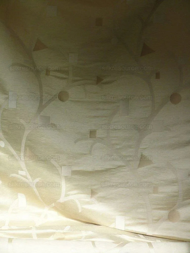 Scalamandre Modern Ivory Collection Campagna Silk Cotton Lampas MSRP USD 350Y