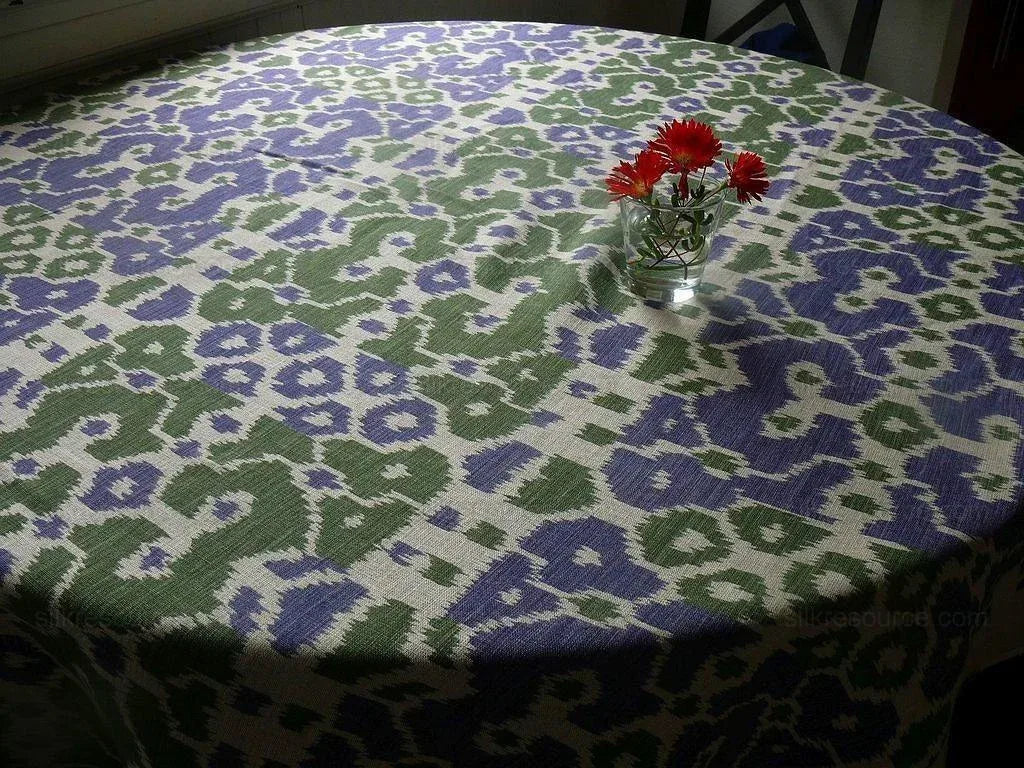 Scalamandre Tropical Ikat Bali Navy Blue Emerald Green Linen From Italy MSRP USD270/y