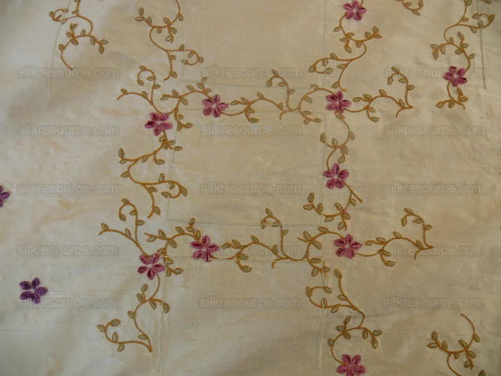 Scalamandre Old World Weavers Amaresh Embroidery Silk Gold Clematis