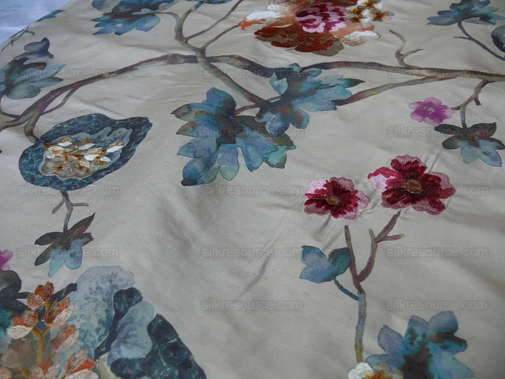 Scalamandre Villa Balbianello Silk Print & Embroidery Muted Bron