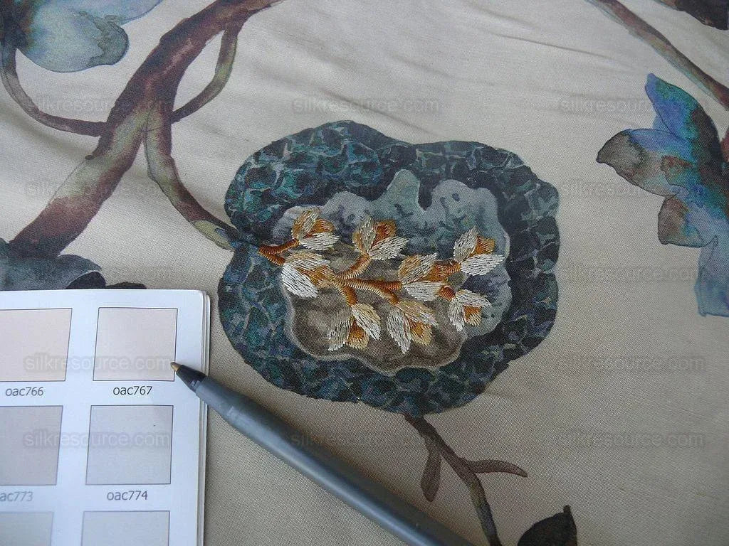 Scalamandre Villa Balbianello Silk Print & Embroidery Muted Bron
