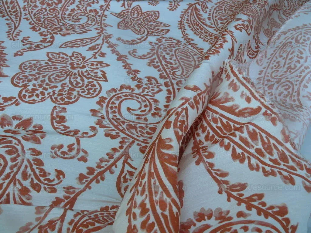 by yard Scalamandre Lillian Coral Red Orange White Silk Linen Paisley Print MSRP USD 178Y
