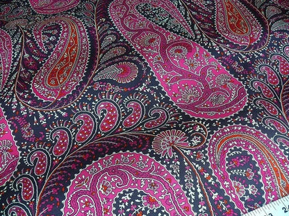 Scalamandre Jaipur Paisley Cotton Satin Framboise Pink Black Italy MSRP USD 190/Y