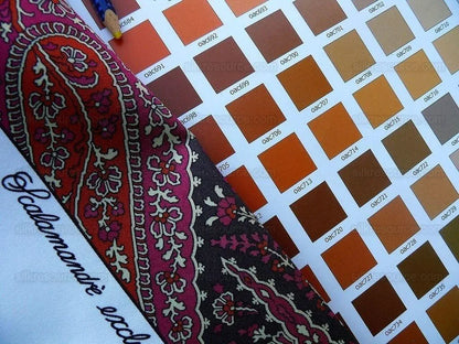 Scalamandre Jaipur Paisley Cotton Satin Framboise Pink Black Italy MSRP USD 190/Y