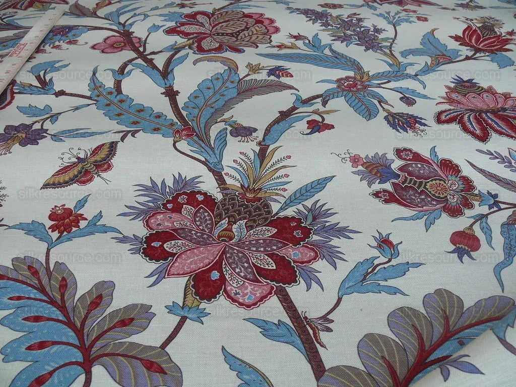 Scalamandre Voyage Indienne Red Aubergine Linen Print MSRP USD 404/Y