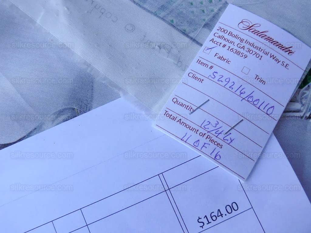 By Yd Scalamandre Grey Watkins Cristalli Glass Blue MSRP USD 164/Y