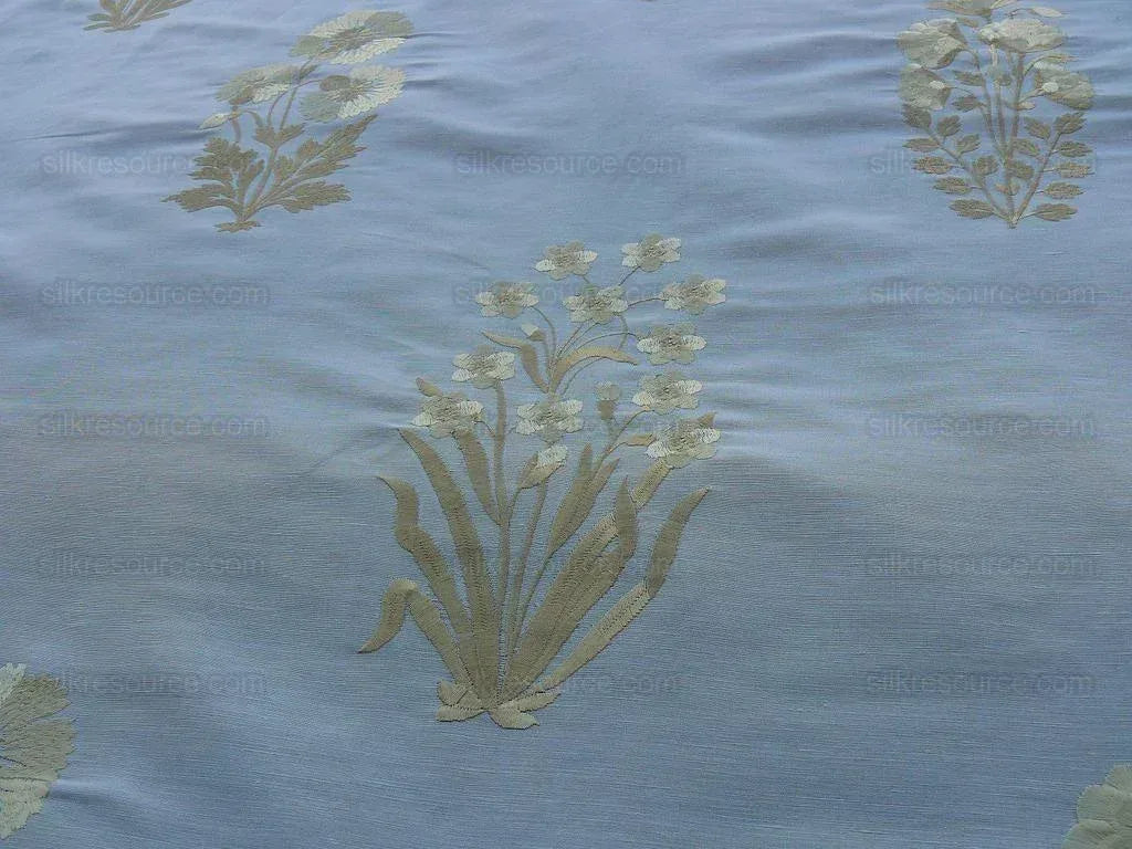 Kravet Couture Amazing Silk Linen Embroidery Gold 3.25y MSRP USD 741