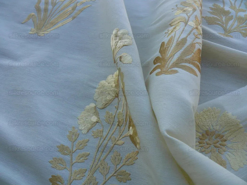 Kravet Couture Amazing Silk Linen Embroidery Gold 3.25y MSRP USD 741