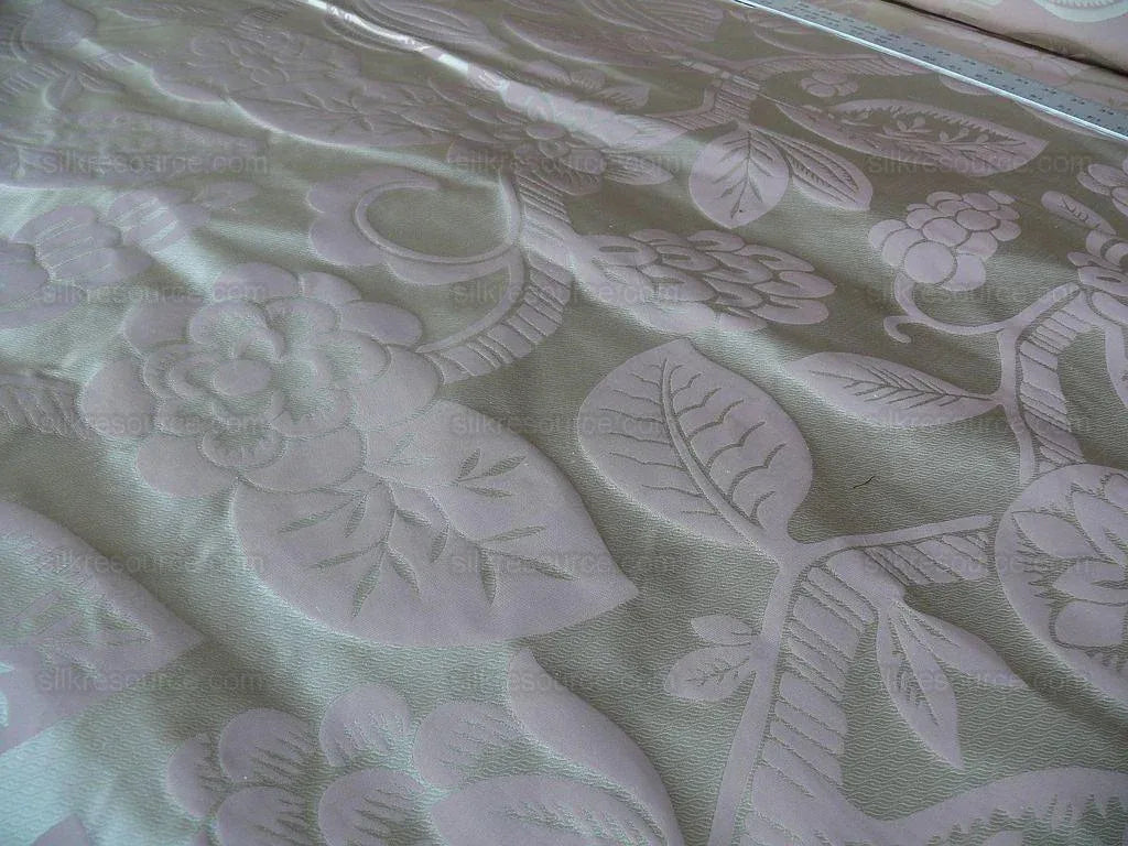 Old World Weavers 100% Silk Damask Carlsten Lilac MSRP USD 278/Y