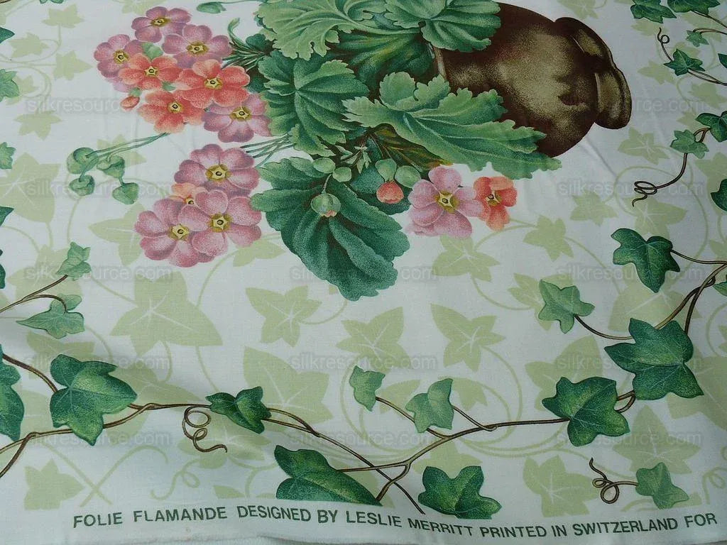 By Yd Old World Weavers Folie Flamande Gw- Pink On White Flowers 33-screen!  MSRP USD 236/Y