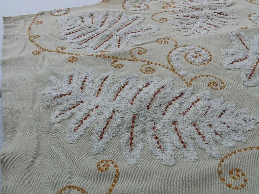 1y Scalamandre Fossils- Embroidery Gw-rust On Beige MSRP USD 372Y