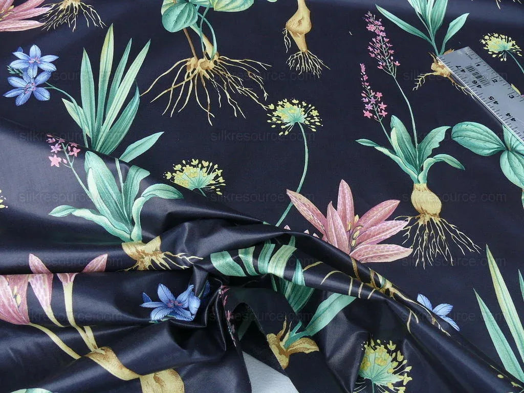 By Yard Scalamandre Les Fleurs Gardens Gw Black Botanical Print Green French Lily Iris Couscous Bulb Lilium Leslie Merritt MSRP USD 404/y