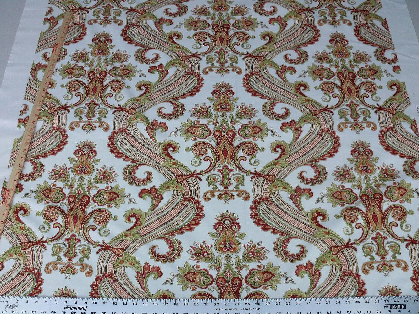 9.5Y SCALAMANDRE HUDSON MULTI/WHITE PAISLEY fr FRANCE MSRP$216/Y