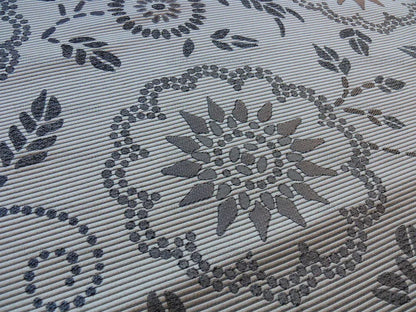 By Yard Scalamandre Kasumi Silver Cloud Silk Lampas Kimono Daisy Flower Art Deco MSRP USD 276/Y