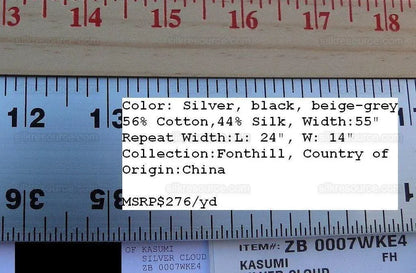 By Yard Scalamandre Kasumi Silver Cloud Silk Lampas Kimono Daisy Flower Art Deco MSRP USD 276/Y