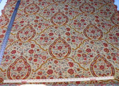 12.25y Scalamandre Calantha Gold/red Blue Flower Wool MSRP USD 296/Y