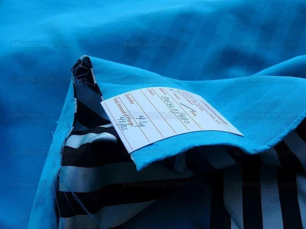 4y Scalamandre Lelievre Paris-paon Blue Silk Satin MSRP USD 1360/y