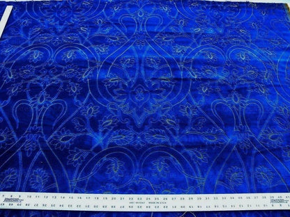 12y Scalamandre Velvet Les Jarquards Blue Medallion MSRP USD 400/Y