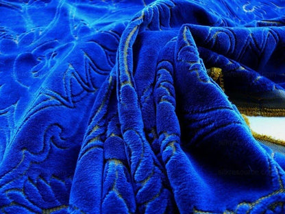 12y Scalamandre Velvet Les Jarquards Blue Medallion MSRP USD 400/Y