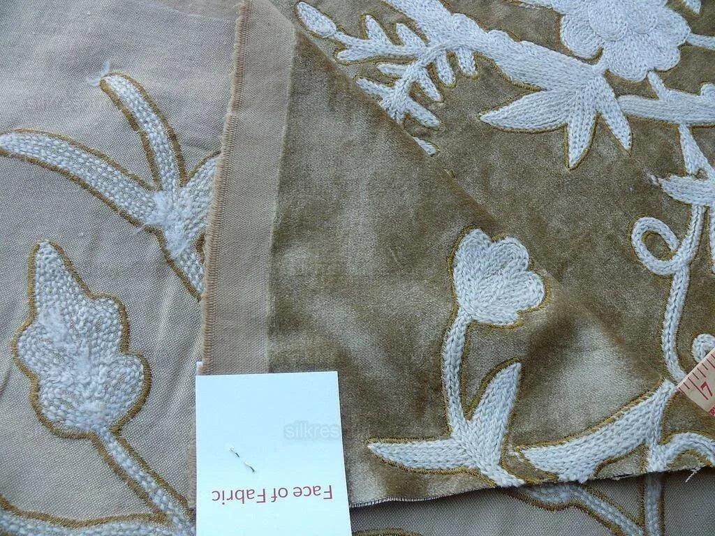 3y Scalamandre Sikandra Velour Crewel On Velvet Gold MSRP USD 568