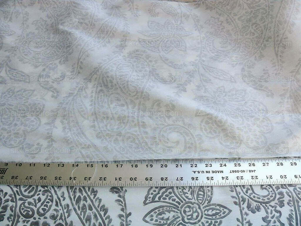 Scalamandre Lillian Silk Linen Paisley "greys" White Print MSRP USD 178Y