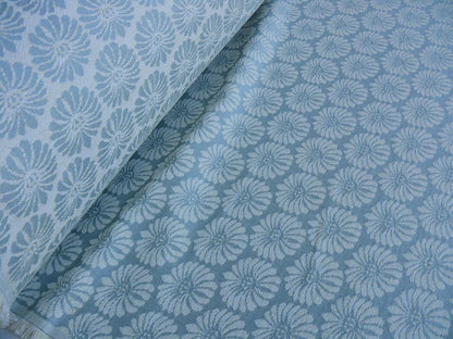 BTY SCALAMANDRE CASTLETOWN JAQUARD SKY PALE BLUE DAISY MSRP$218Y