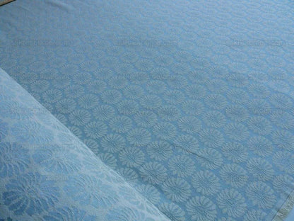 Bty Scalamandre Castletown Sky Pale Blue Jacquard Small Scale Daisy Linen MSRP USD218/y