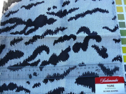 Scalamandre Tigre Jacquard Velvet Silver And Black MSRP USD756Y