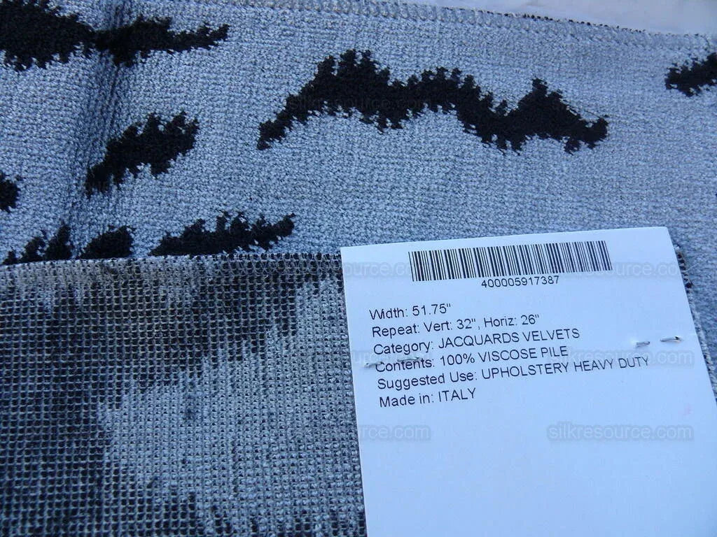 Scalamandre Tigre Jacquard Velvet Silver And Black MSRP USD756Y