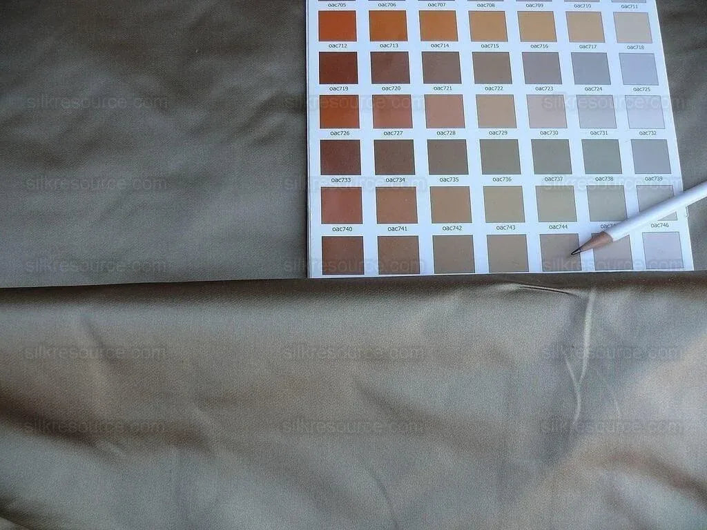 By Yd Brunschwig &amp; Fils Georges Satin Silk Taupe MSRP USD 470/Y