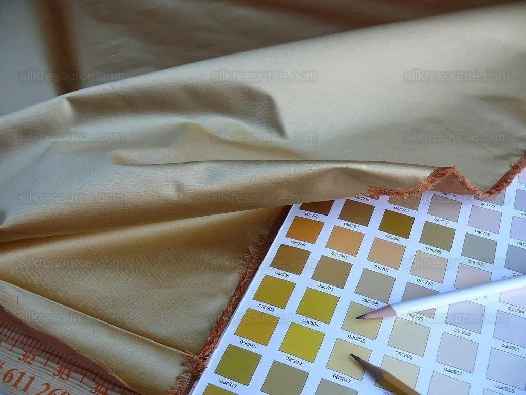 0.4yd Brunschwig &amp; Fils Georges Satin Silk "honey" Gold MSRP USD 470/y