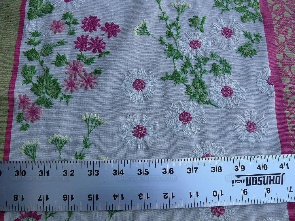 2.84y Lee Jofa Baker Lifestyle Madurai Fucshia/spring Embroidery